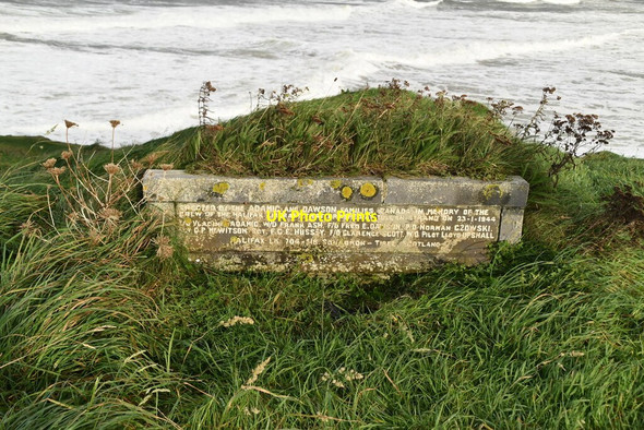 Photo 6"x4" Halifax Aircraft Crash Memorial, Tullan Strand Bundoran c2021