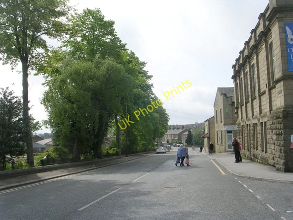 Photo 6"x4" Greenside - viewed from Northgate Cleckheaton c2009