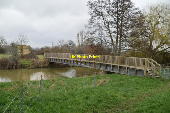 Photo 6"x4" Footbridge over River Beult Benover c2021