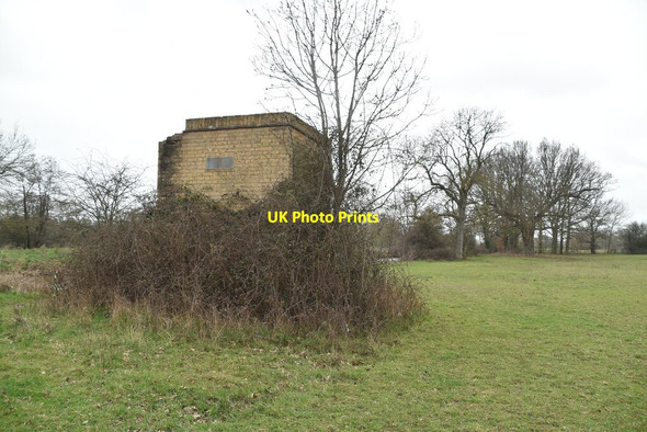 Photo 6"x4" Overgrown structure by River Beult Benover c2021