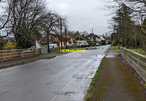 Photo 6"x4" ENE along Pentre Lane, Llantarnam, Cwmbran Croes-y-mwyalch c2022