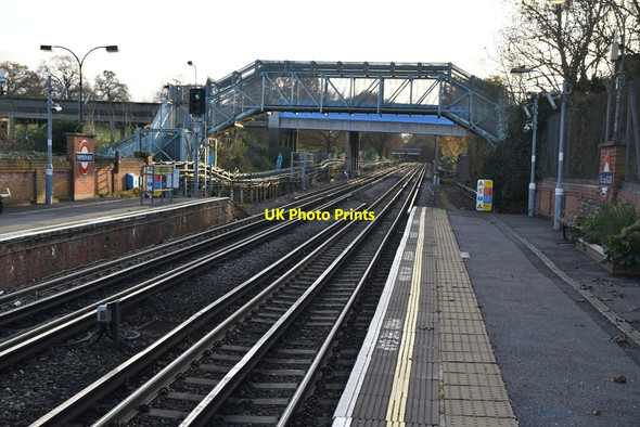 Photo 6"x4" Central line, Theydon Bois Theydon Bois c2021 P1