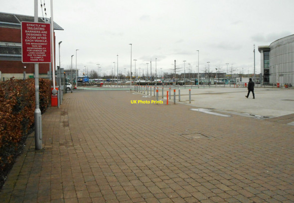 Photo 6"x4" Strictly no tailgating Scotstoun\/NS5268 c2022