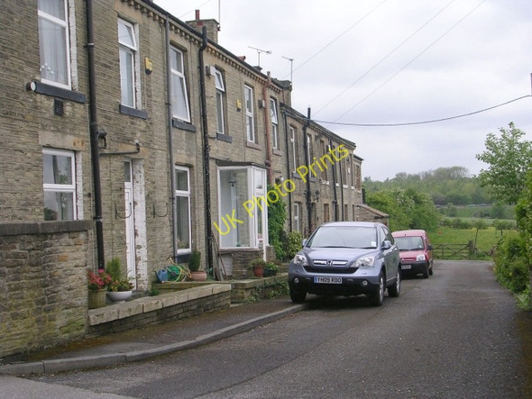 Photo 6"x4" East View - Moorside Cleckheaton c2009