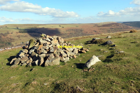 Photo 6"x4" Carn Stwpa Bedwellty Pits c2022