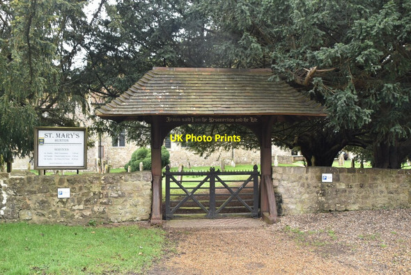 Photo 6"x4" Lych gate Hunton\/TQ7149 c2021