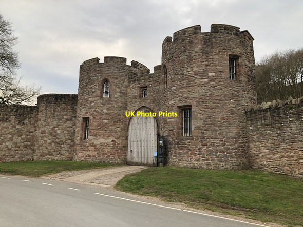 Photo 6"x4" Beeston Castle Entrance Lodge Beeston\/SJ5458 c2022