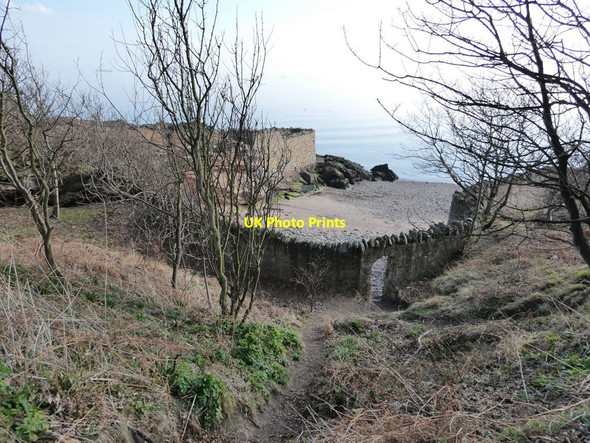 Photo 6"x4" Cove at Ravenscraig Park Kirkcaldy c2022