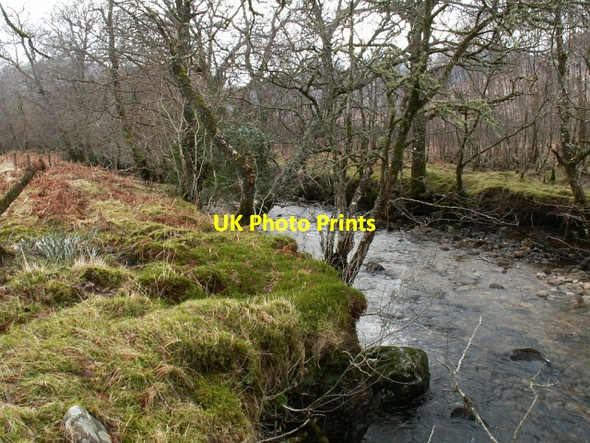 Photo 6"x4" Dubh Lighe Kinlocheil c2006
