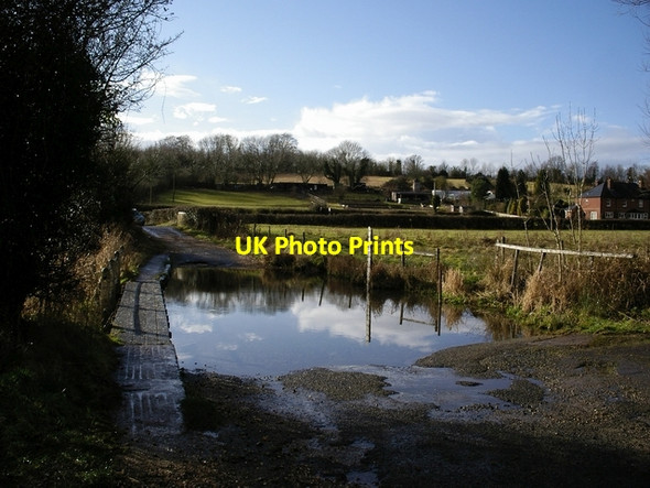 Photo 6"x4" River Itchen, west of Alresford Ovington\/SU5631 c2006 P1