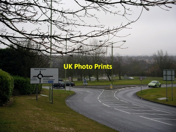 Photo 6"x4" Kempshott Roundabout, Basingstoke Hatch Warren c2006