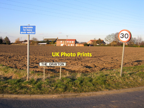 Photo 6"x4" The Drayton, Swineshead, Lincs Drayton\/TF2439 c2006