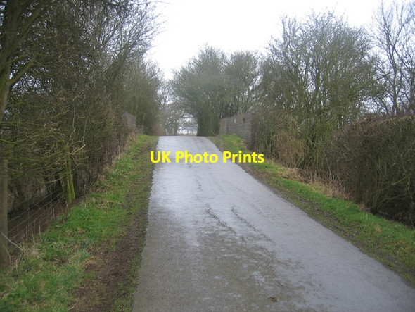 Photo 6"x4" Old SMJ Railway Bridge Aston le Walls c2006