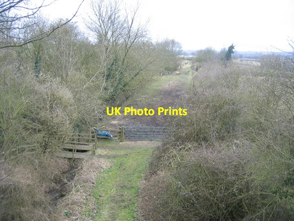 Photo 6"x4" Course of Stratford-upon-Avon and Midland Junction Railway Aston le Walls c2006 P1