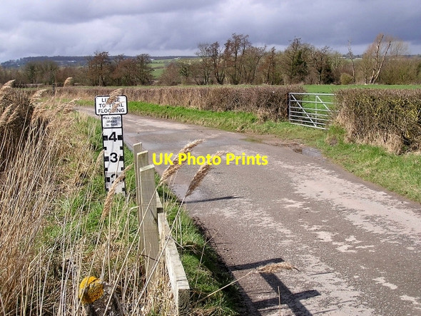 Photo 6"x4" Liable to Tidal Flooding Awre c2006
