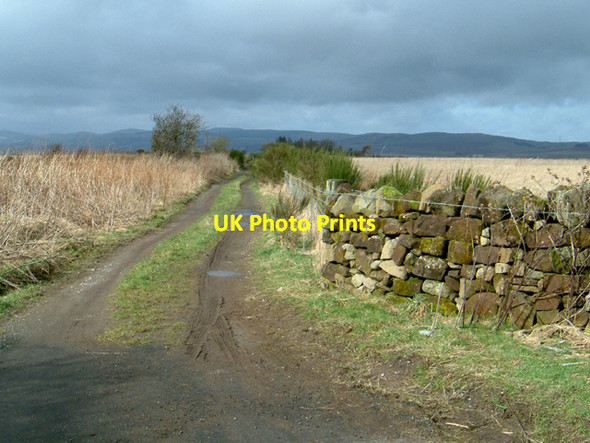 Photo 6"x4" The track Glenlomond c2006