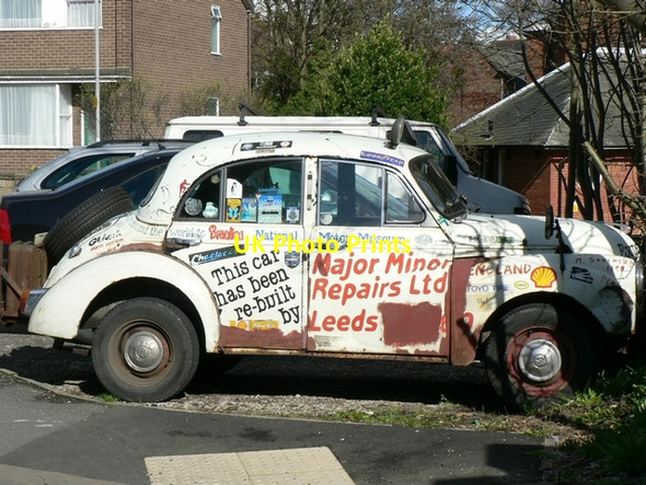 Photo 6"x4" Morris Minor, Regent Street, Chapel Allerton Chapel Allerton\/SE3037 c2006