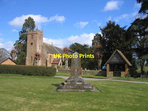 Photo 6"x4" Priors Hardwick War Memorial Priors Hardwick c2006