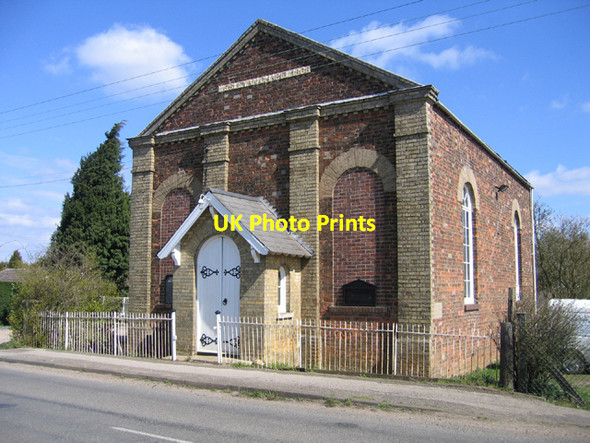 Photo 6"x4" Nene Terrace Wesleyan Chapel, Crowland, Lincs Nene Terrace c2006