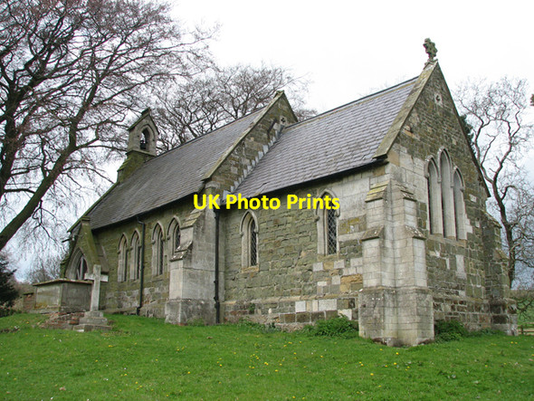 Photo 6"x4" St Peter's Church, Farforth Farforth c2006