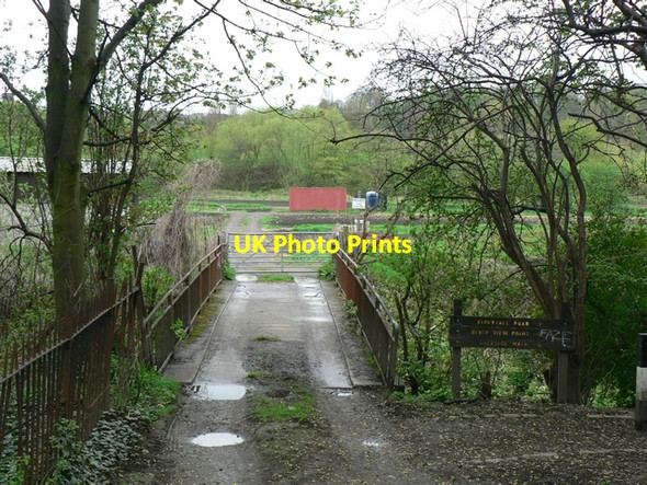 Photo 6"x4" Bridge over the Goit, Kirkstall Upper Armley c2006