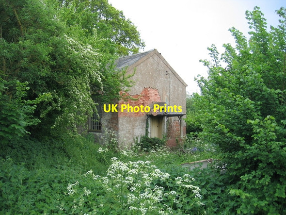 Photo 6"x4" Abandoned church, Cruise Hill Cruise Hill c2006