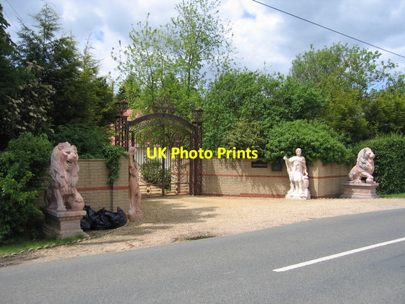 Photo 6"x4" Gates at Ullington Ullington c2006