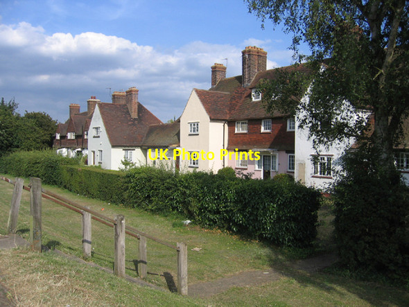 Photo 6"x4" Houses along Station Road, Ditton, Kent Aylesford c2006