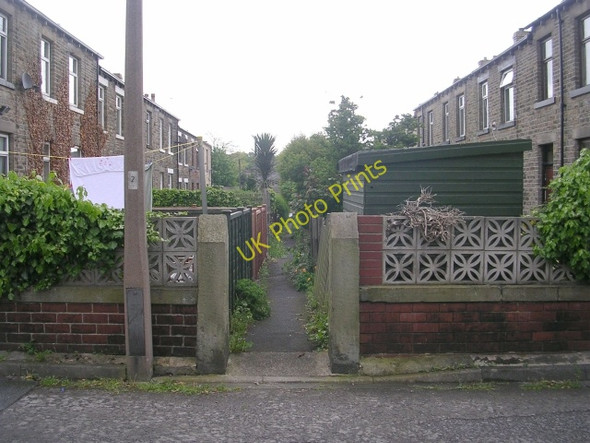 Photo 6"x4" Mayfield Terrace Cleckheaton c2009