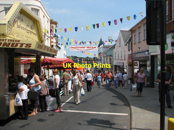 Photo 6"x4" Continental Market in High Street, Chepstow Chepstow\/Cas-Gwent c2006