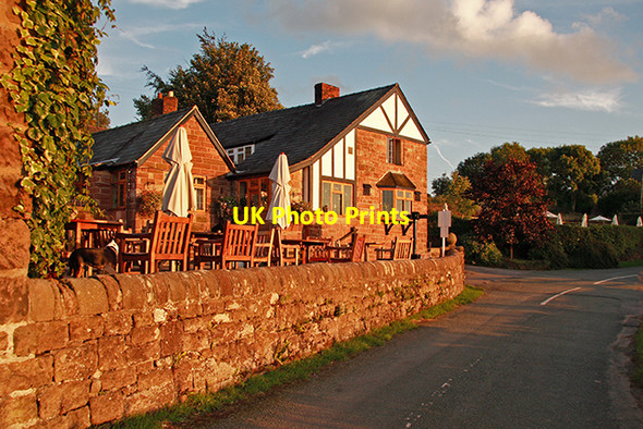 Photo 6"x4" Pheasant Inn, Burwardsley Higher Burwardsley c2006