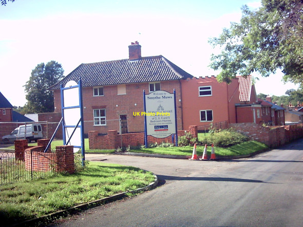 Photo 6"x4" Smythe Mews Housing Development Peasenhall c2006