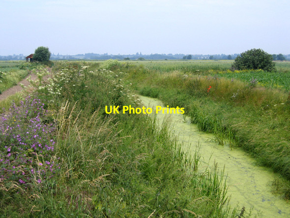 Photo 6"x4" Haddenham Engine Drain and Skeg Fen Drove, Wilburton, Cambs Wilburton c2006
