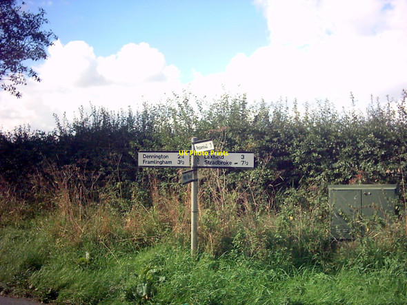 Photo 6"x4" Roadsign on Low Street, Badingham Dennington Hall c2006