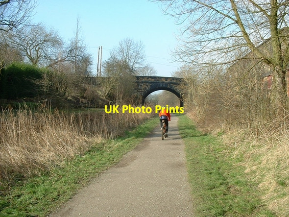 Photo 6"x4" Buxton bound from Hassop Station Bakewell c2002