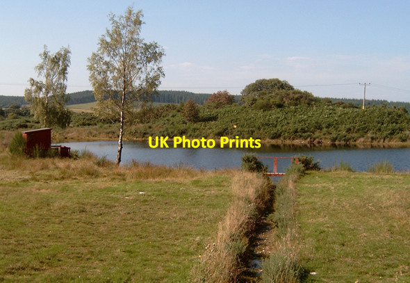 Photo 6"x4" Loch or lochan near the valley of the Muckle Burn Littlemill\/NH9150 c2006