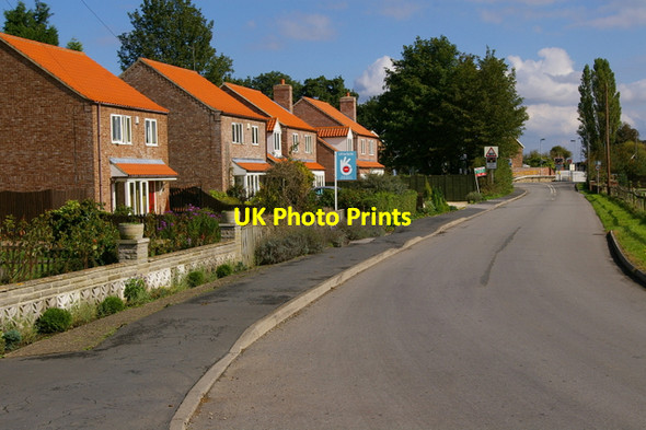 Photo 6"x4" Wressle, Main Road Woodhall\/SE6931 c2006