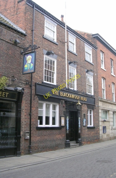 Photo 6"x4" The Blackamoor Head - Finkle Street Selby c2009