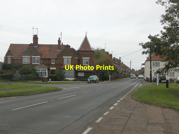 Photo 6"x4" Ingoldisthorpe Main Road Ingoldisthorpe c2006