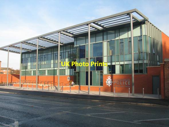 Photo 6"x4" Newark Police Station Newark-on-Trent c2006