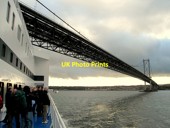 Photo 6"x4" Forth Road Bridge from the Zeebrugge ferry Queensferry\/NT1278 c2006