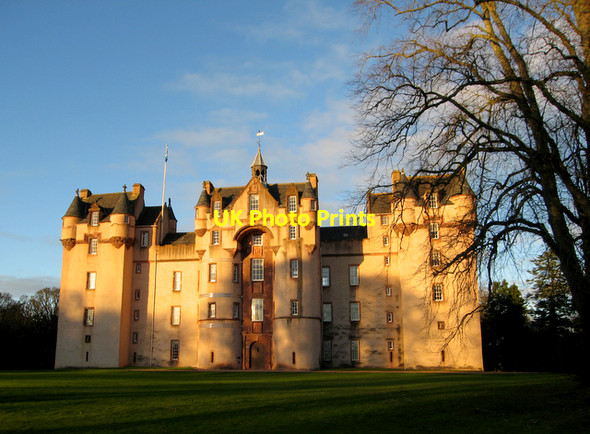 Photo 6"x4" Fyvie Castle in early winter. Tifty c2006