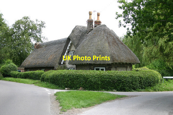 Photo 6"x4" Turnpike Cottage, Henfords Marsh, Warminster Warminster c2005