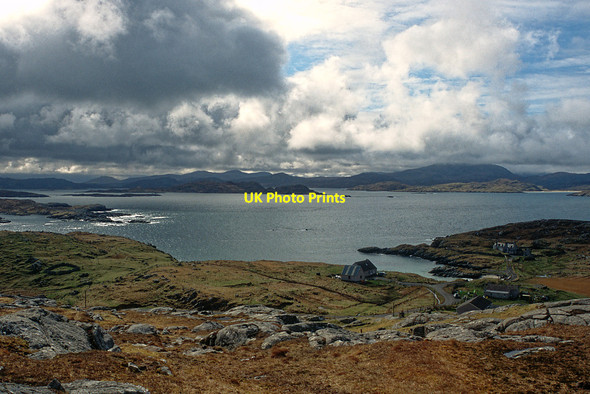 Photo 6"x4" West Loch Roag from Beinn an Toib Tobson c2004