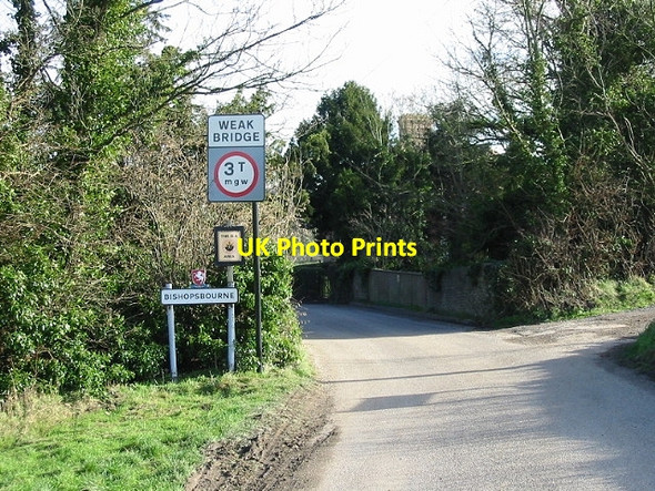 Photo 6"x4" Bridge over disused railway, Crows Camp Road, Bishopsbourne. Bishopsbourne c2007
