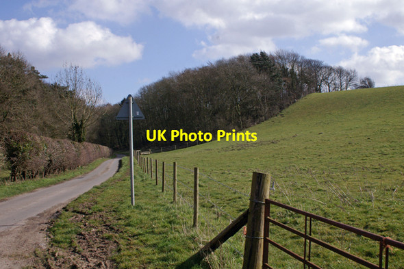 Photo 6"x4" Ravendale Valley Hatcliffe c2007
