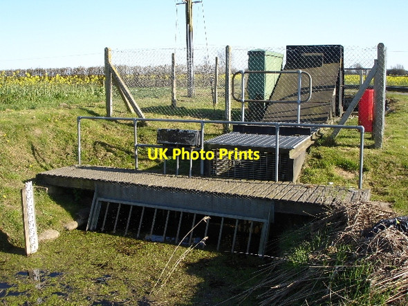 Photo 6"x4" Sluice pump Ivychurch c2007