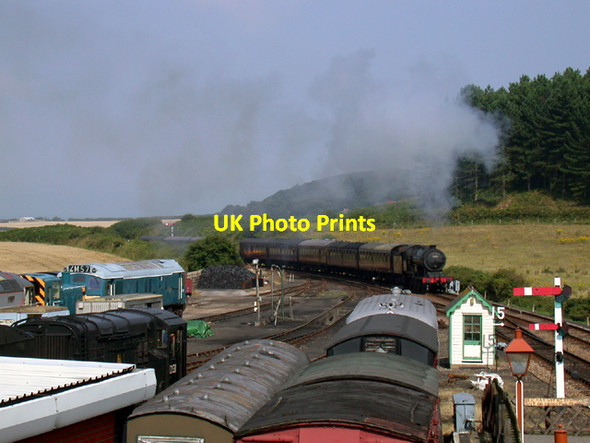 Photo 6"x4" Weybourne yard Weybourne\/TG1142 c2003