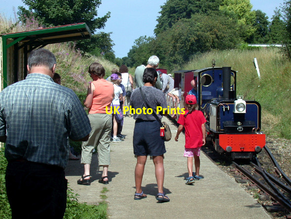 Photo 6"x4" Walsingham Station, WWLR Great Walsingham c2003