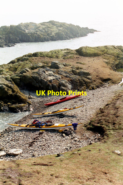 Photo 6"x4" Lunch on Ynysoedd y Moelrhoniaid (The Skerries) Skerrie c2003